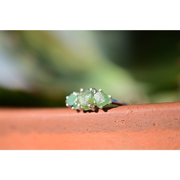 Triple emerald engagement ring size 3 4 5 6 7 8 9 10 11 12 rough cut nat… - Picture 2 of 4